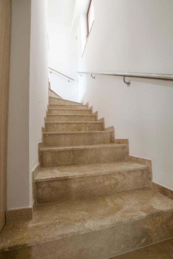 Penthouse Apartment By Hi5 -At The Top Of Budapest Exterior photo